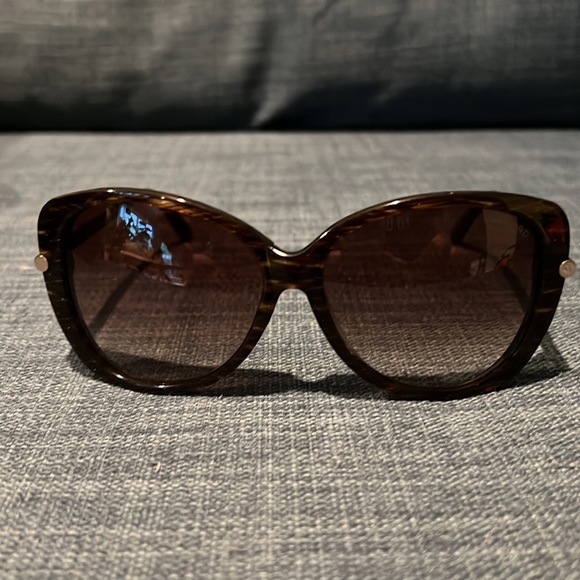 Flash sale!! Tom Ford sunglasses bundle - Picture 5 of 8